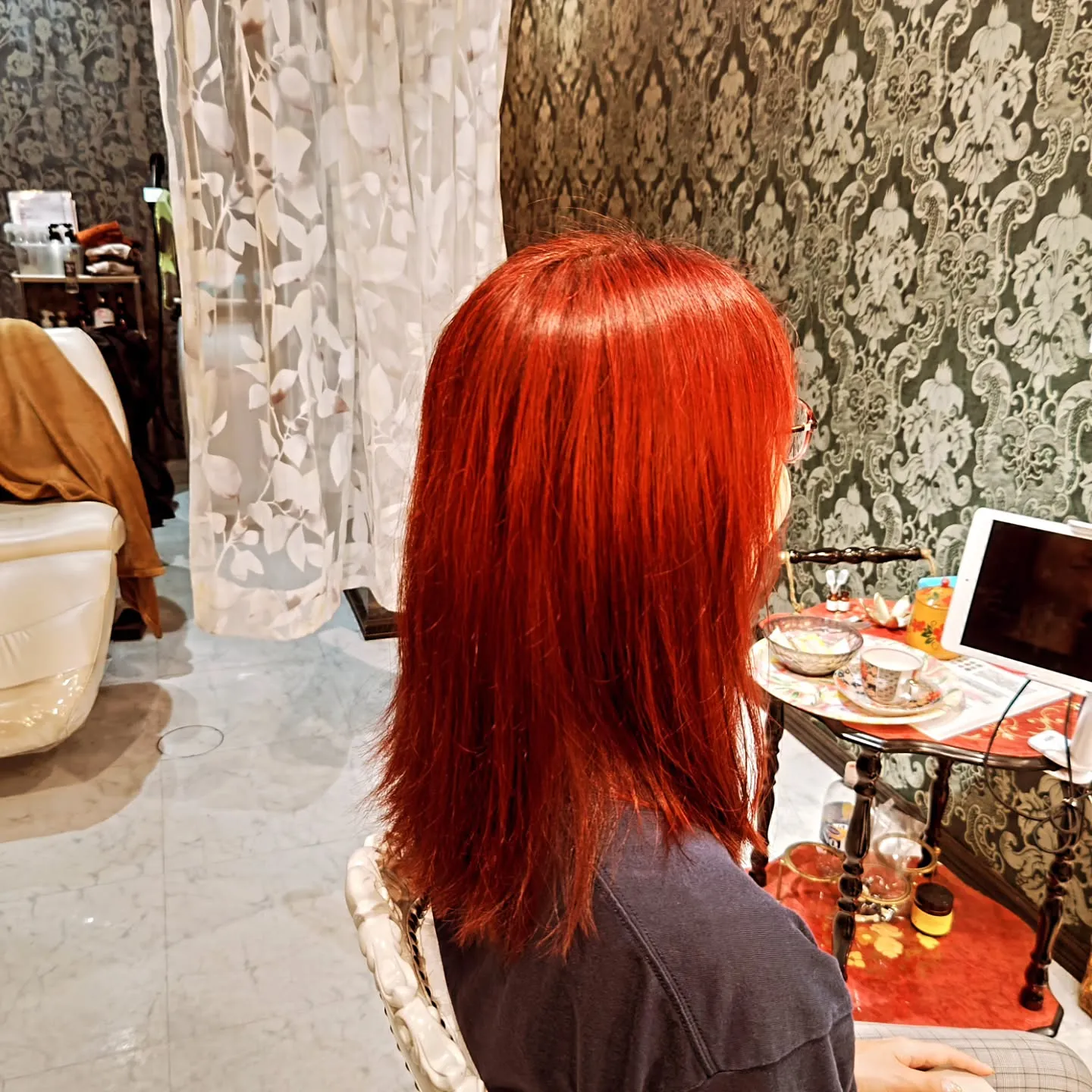 大津市ブリーチありもブリーチ無しでもヘアカラーはおまかせ美容...