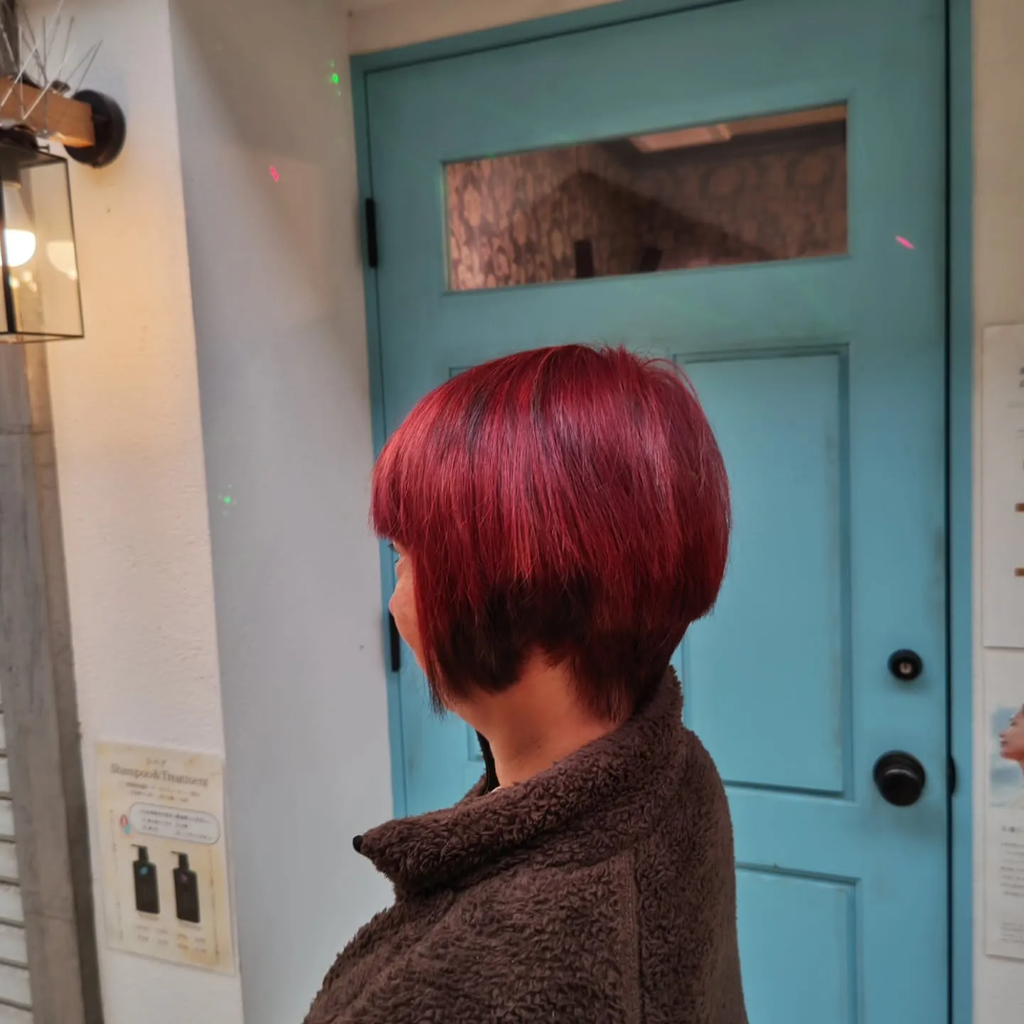 大津市月曜日営業してる派手髪脱白髪染めオーガニック美容室