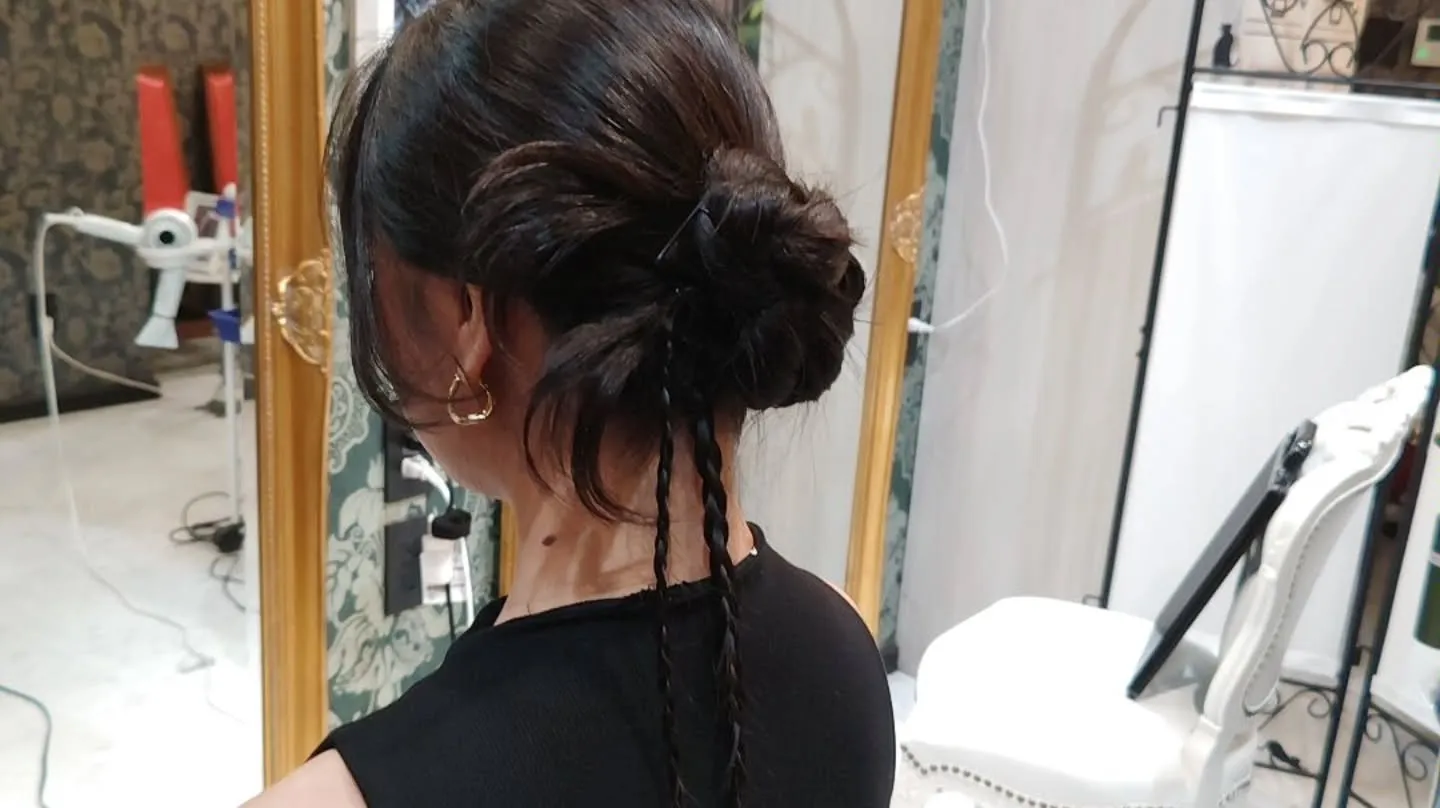 大津市早朝や夜遅くからでもパーティーヘアヘアセットはもちろん...
