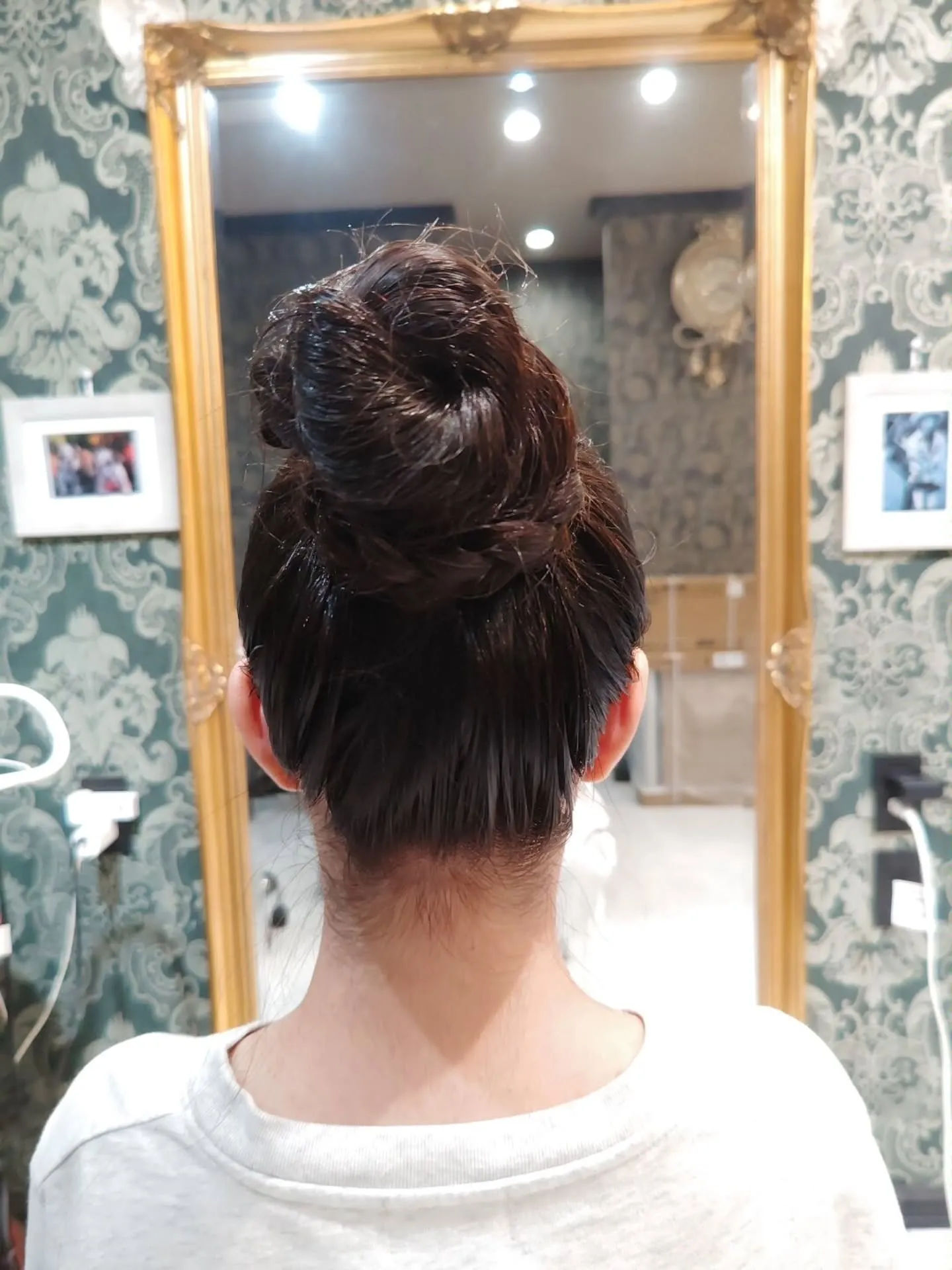 大津市早朝や夜遅くからヘアセットパーティーヘアは勿論ヘアカラ...