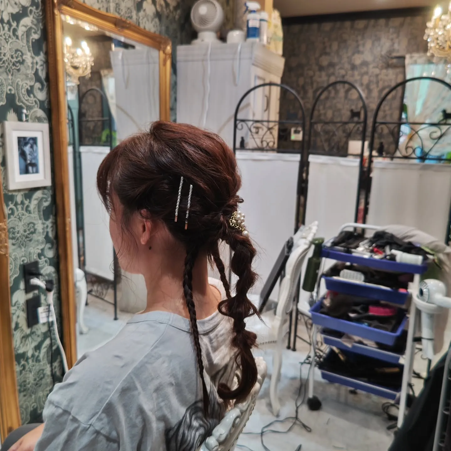 大津市早朝や夜遅くからヘアセットパーティーヘアは勿論ヘアカラ...