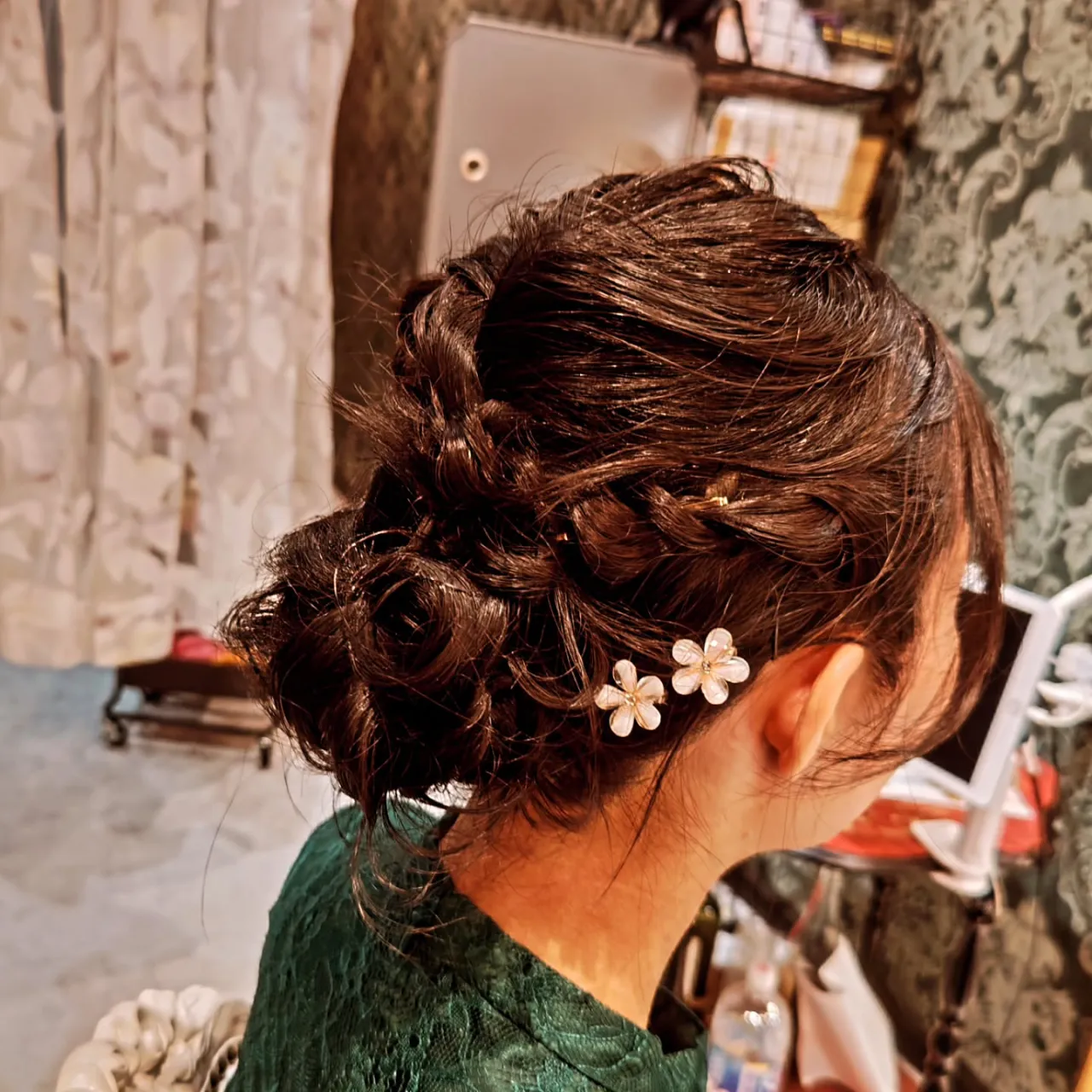 大津市早朝や夜遅くからでもヘアセットパーティーヘアは勿論ヘア...